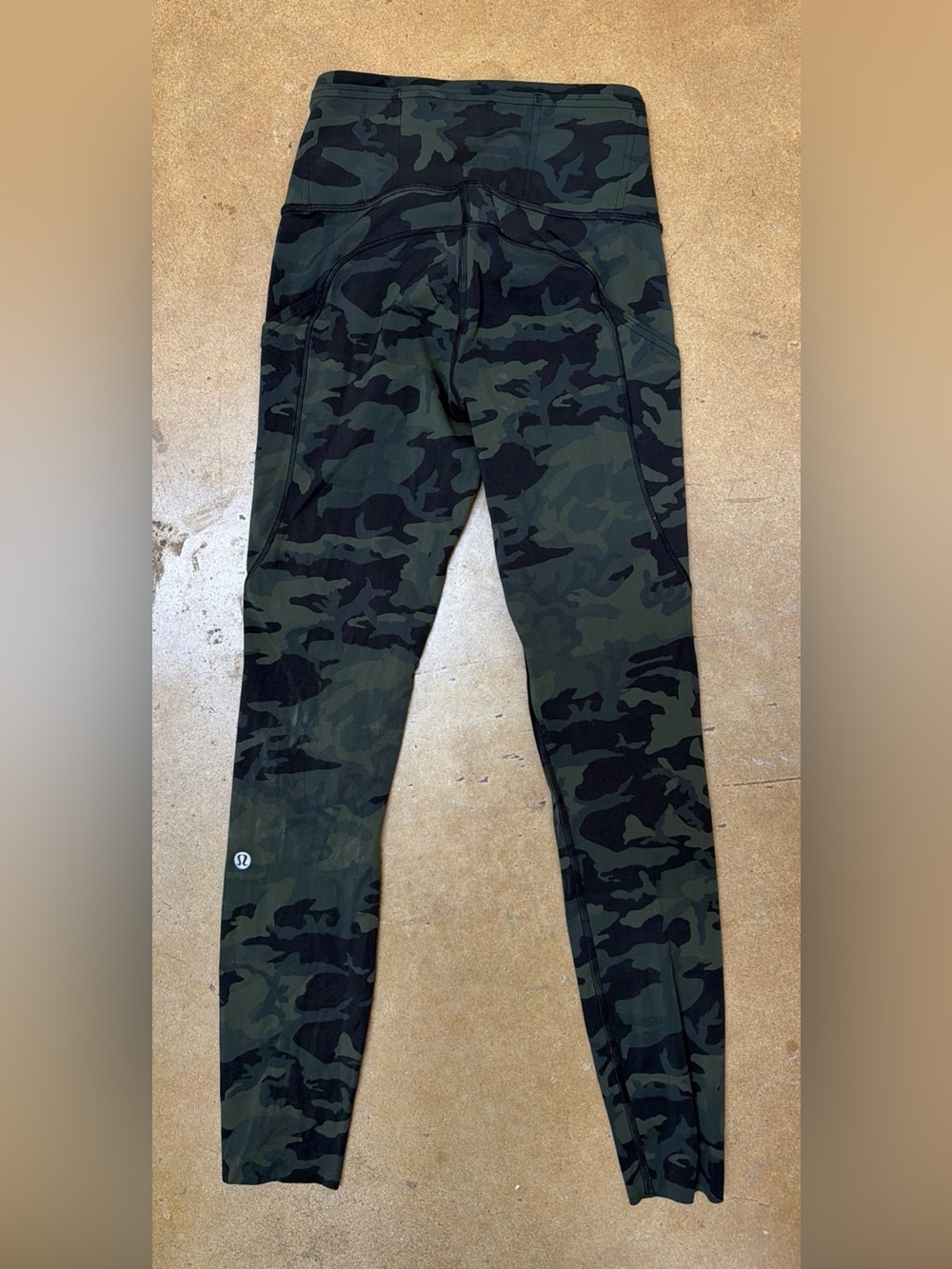 Lululemon Leggings Women’s 4 Green Camo Fast & Free High Rise Nulux Pockets